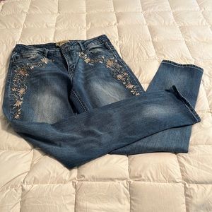 Embroidery Jeans
